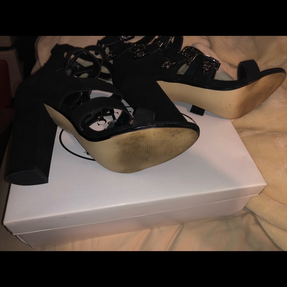 Black Steve Madden Taren Sandal - Picture 5 of 5